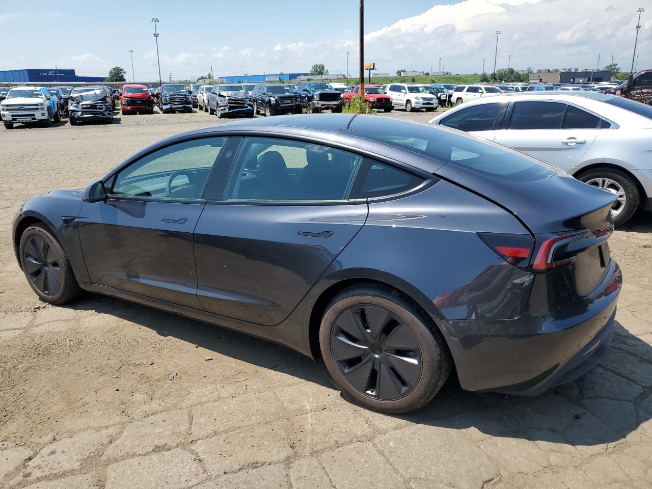 2024 Tesla Model 3 VIN: 5YJ3E1EA8RF758219 Lot: 63434464