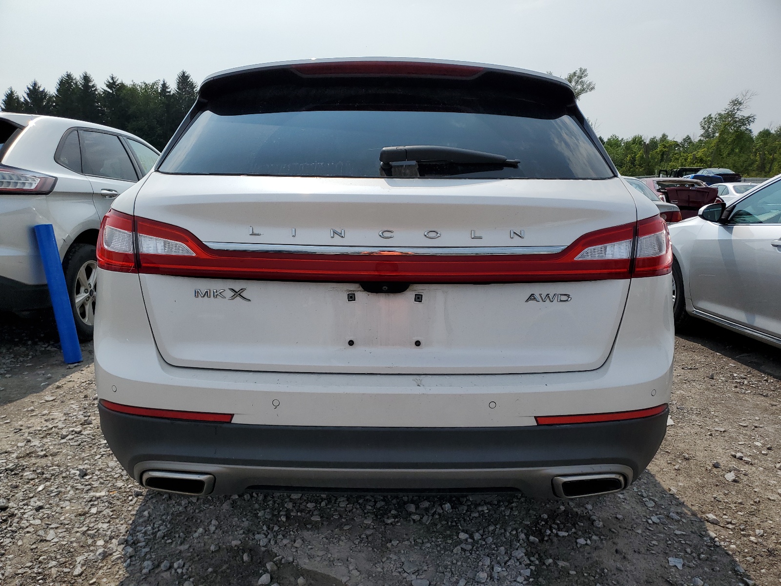 2LMTJ8LR2GBL87727 2016 Lincoln Mkx Reserve