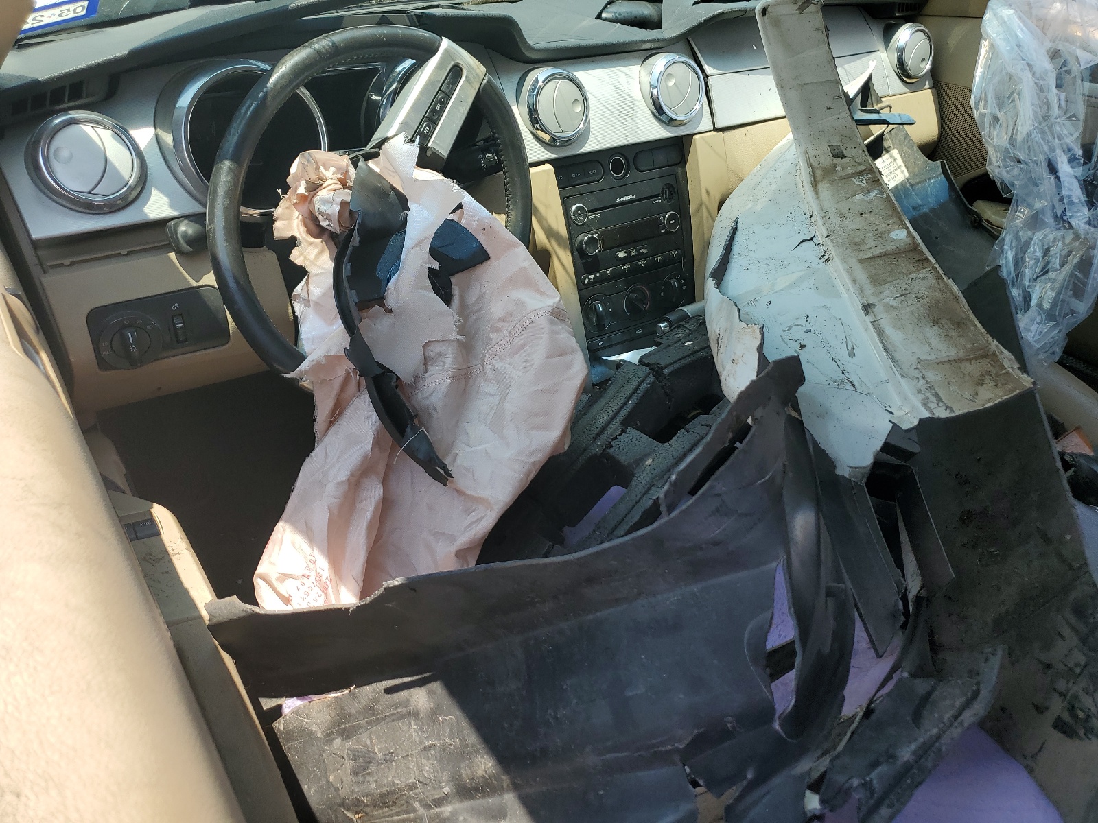 1ZVHT80N485154288 2008 Ford Mustang