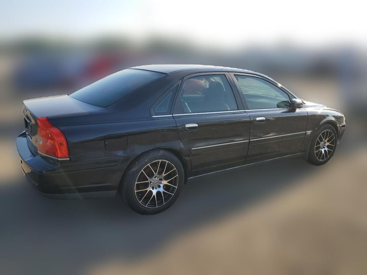 2004 Volvo S80 2.5T VIN: YV1TH59H441358112 Lot: 64762814