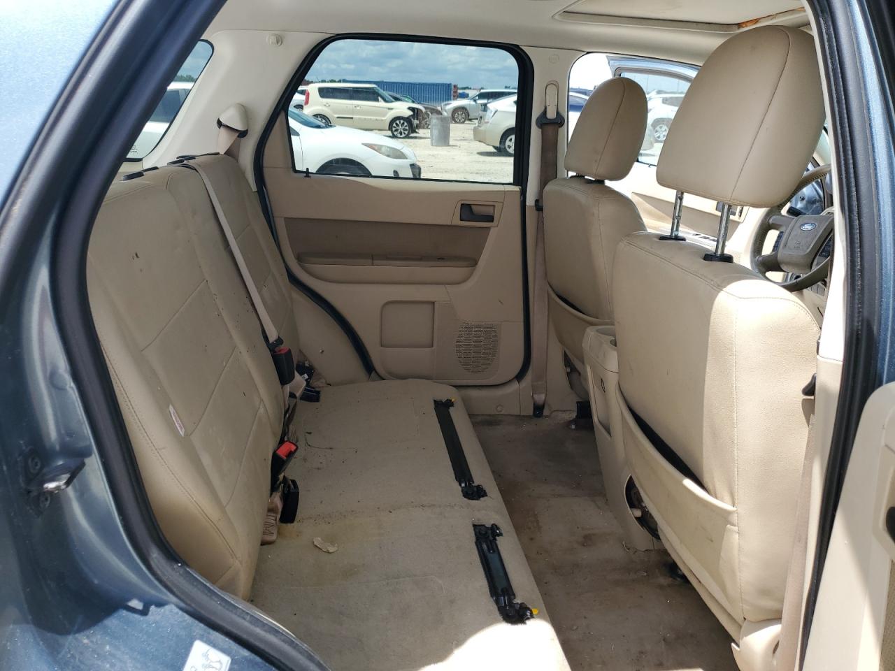 2010 Ford Escape Xlt VIN: 1FMCU0DG3AKD48868 Lot: 65415894