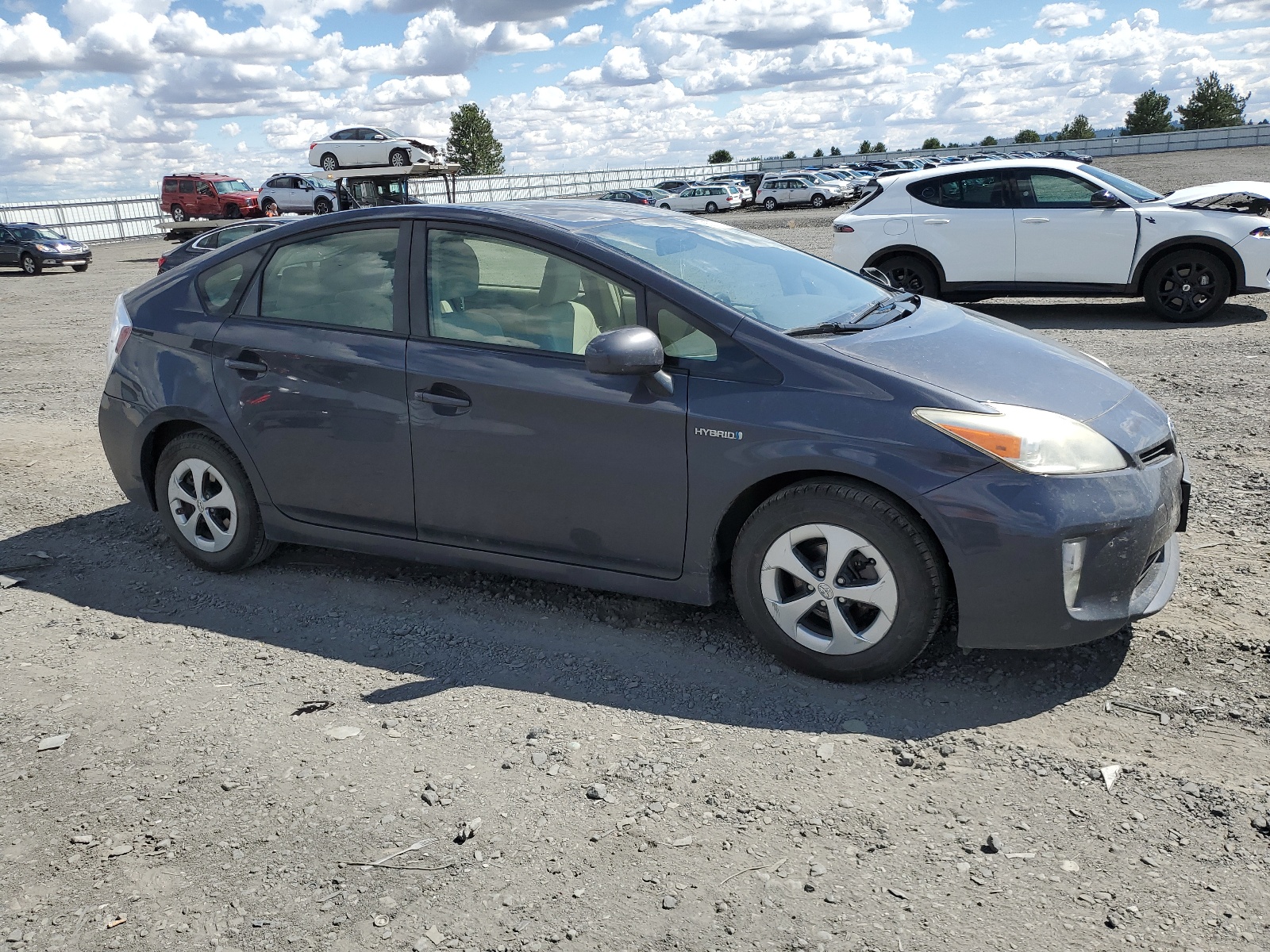 2013 Toyota Prius vin: JTDKN3DUXD1650477