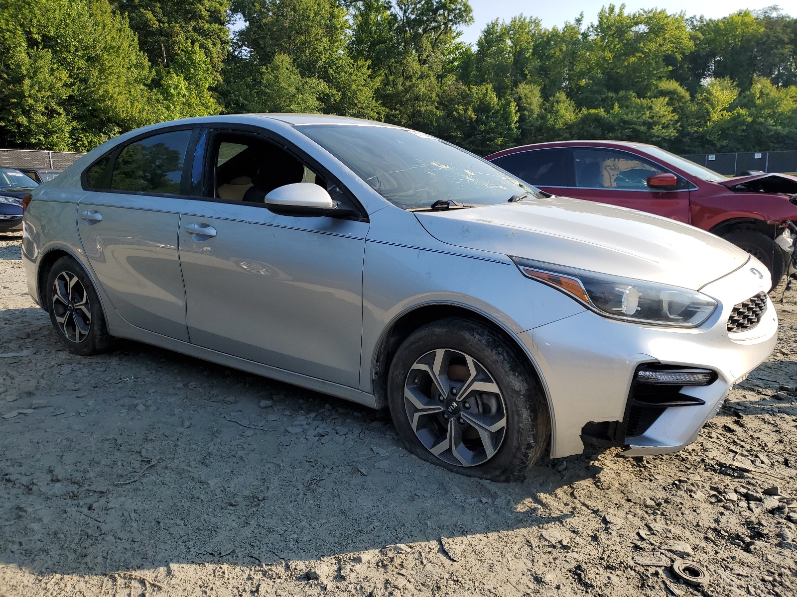 2019 Kia Forte Fe vin: 3KPF24AD9KE048586