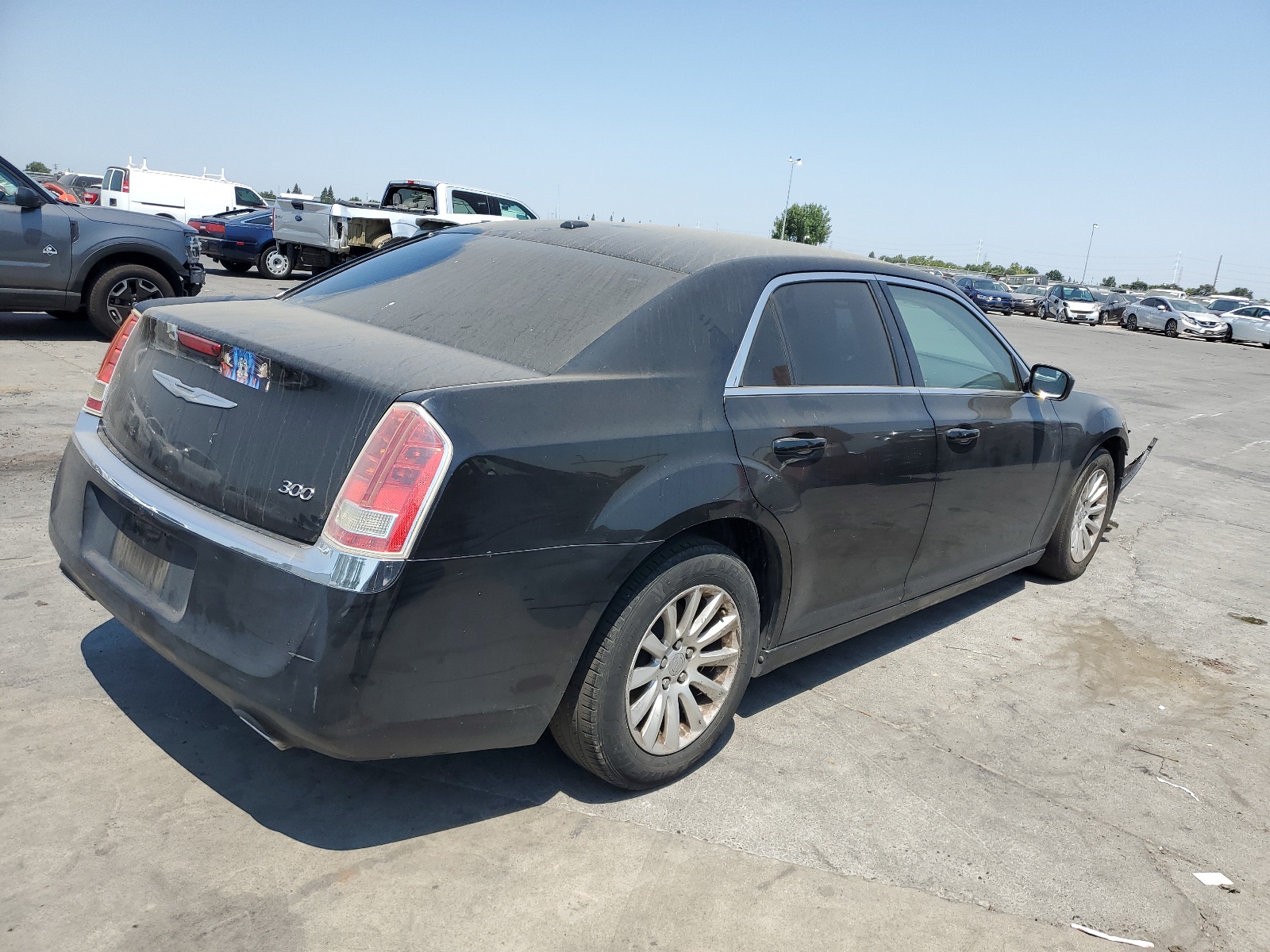 2014 Chrysler 300 vin: 2C3CCAAG2EH141567