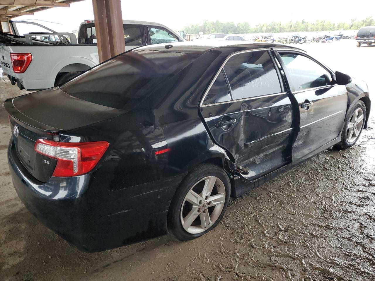 VIN 4T1BF1FK2DU684274 2013 TOYOTA CAMRY no.3