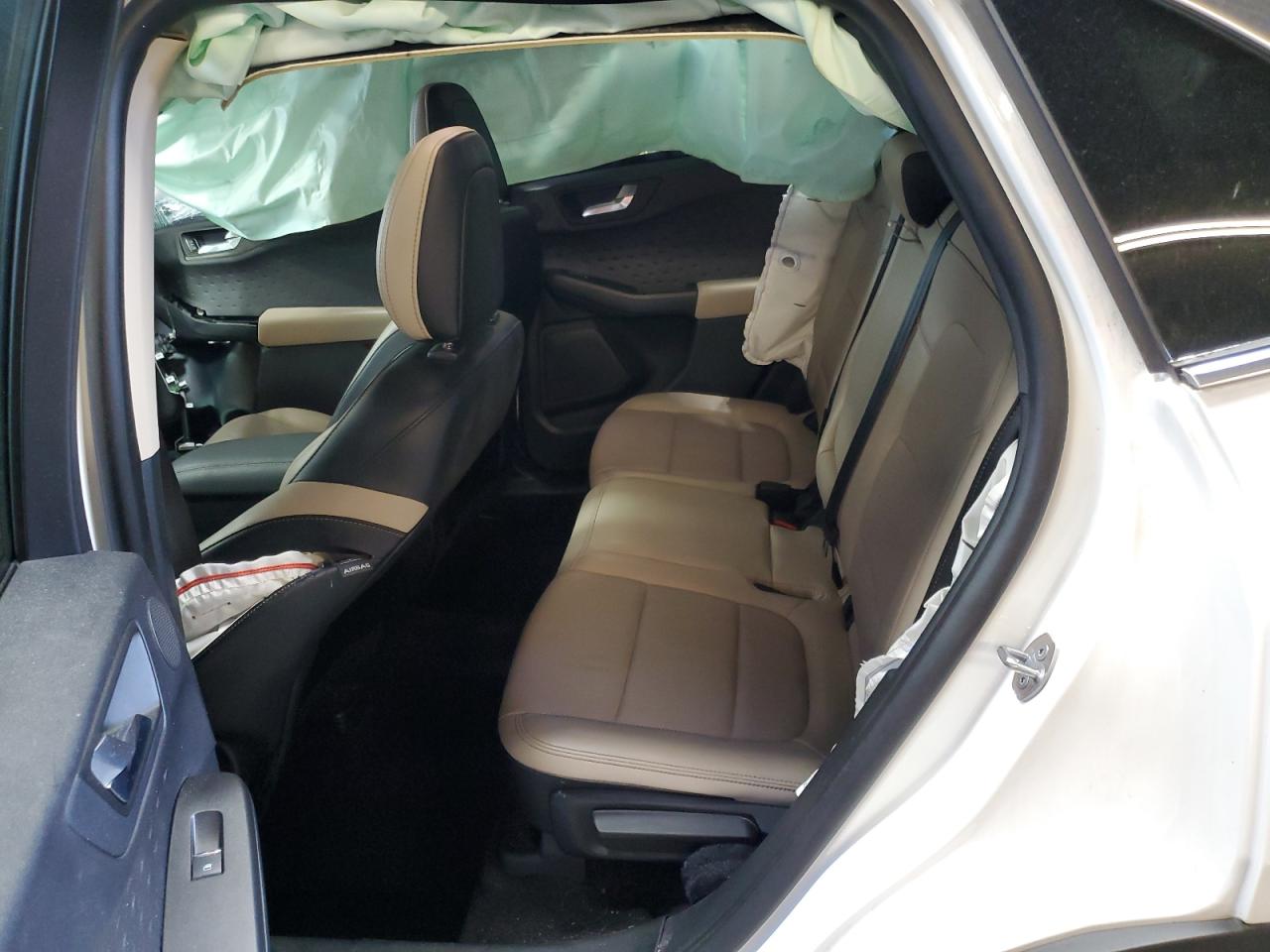 2020 Ford Escape Titanium VIN: 1FMCU9J90LUB17671 Lot: 64156914