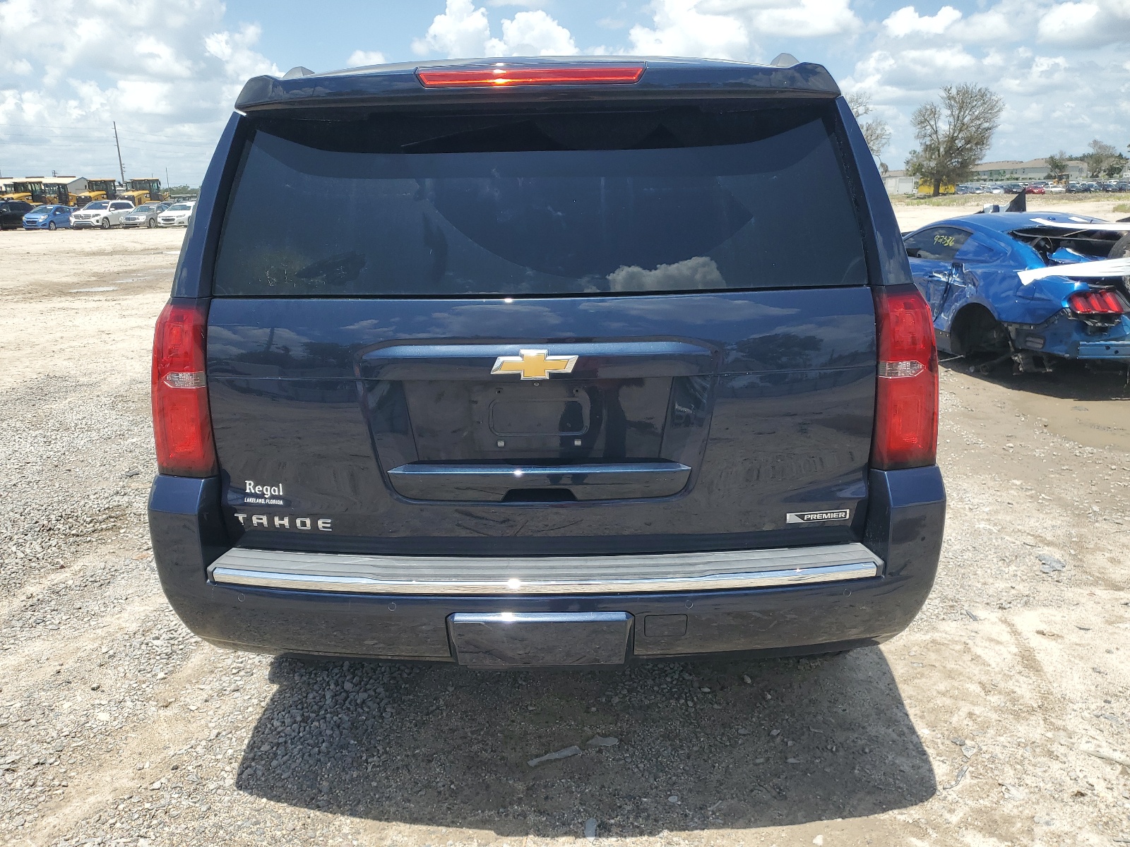 1GNSCCKC8JR165808 2018 Chevrolet Tahoe C1500 Premier