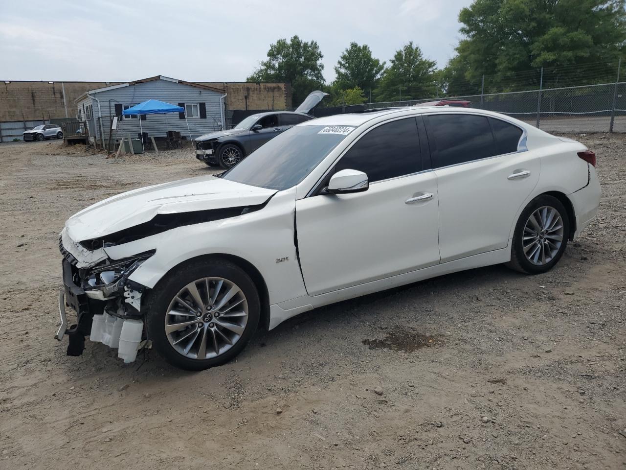 VIN JN1EV7APXJM363818 2018 INFINITI Q50 no.1