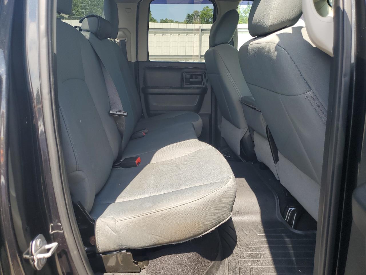 2018 Ram 1500 St VIN: 1C6RR7FGXJS270456 Lot: 62382544