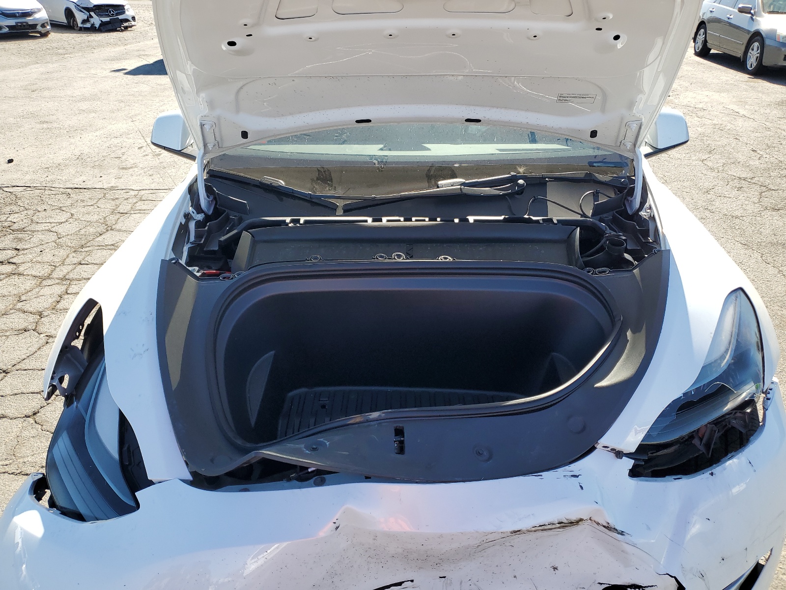 7SAYGAEE3PF701588 2023 Tesla Model Y