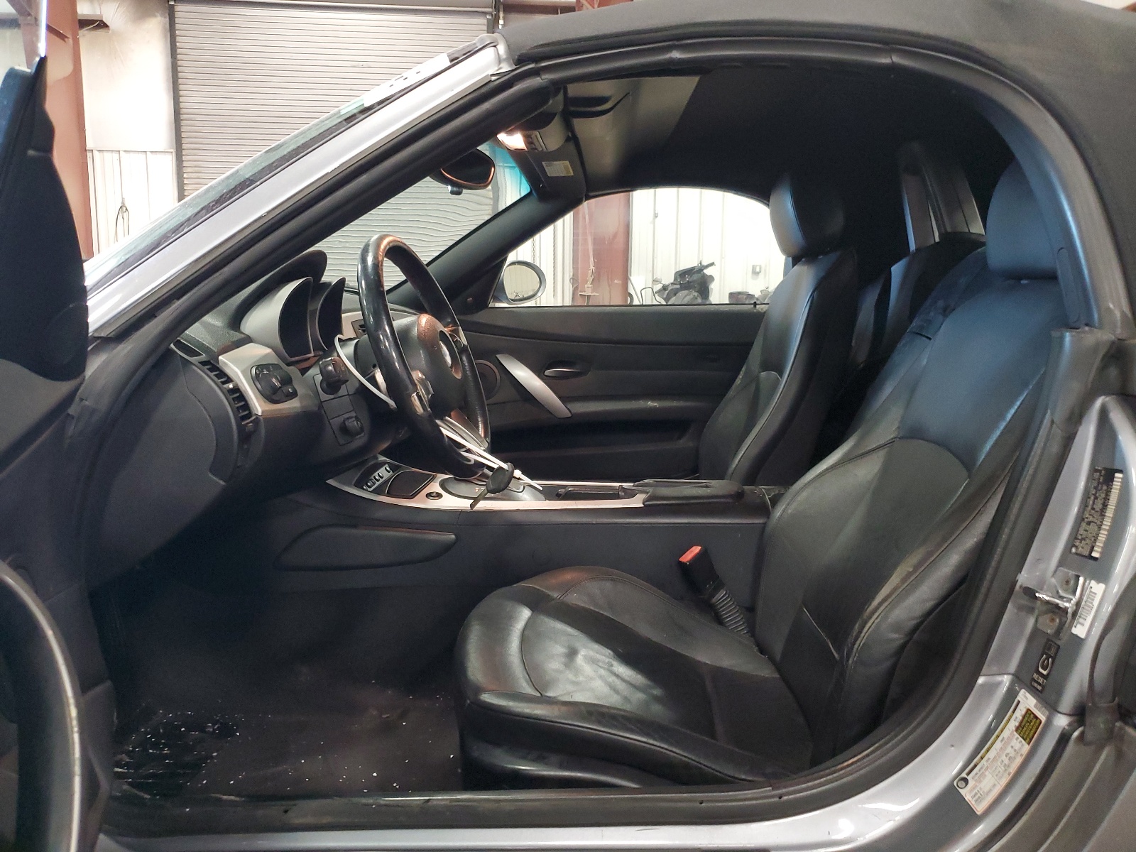 4USBU33536LW66227 2006 BMW Z4 3.0