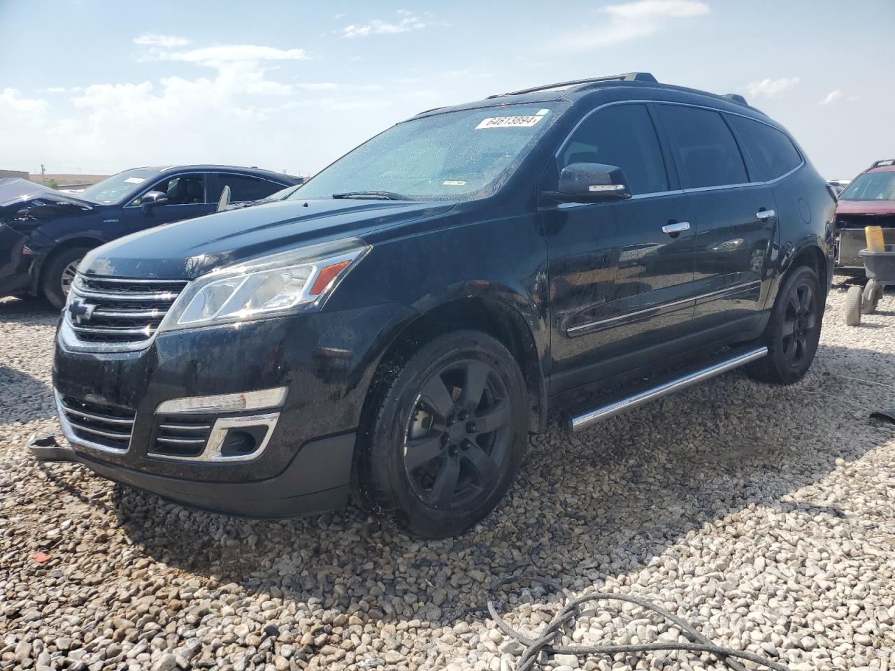 1GNKVJKD0HJ107868 2017 CHEVROLET TRAVERSE - Image 1