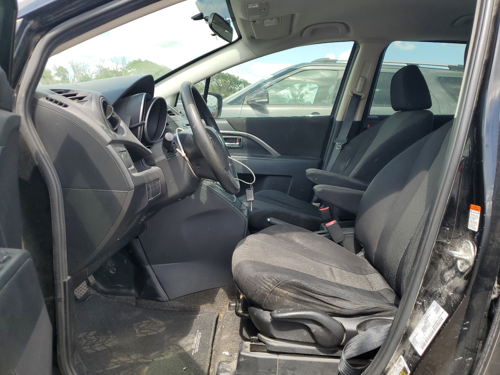 JM1CW2BL2C0120692 2012 Mazda 5