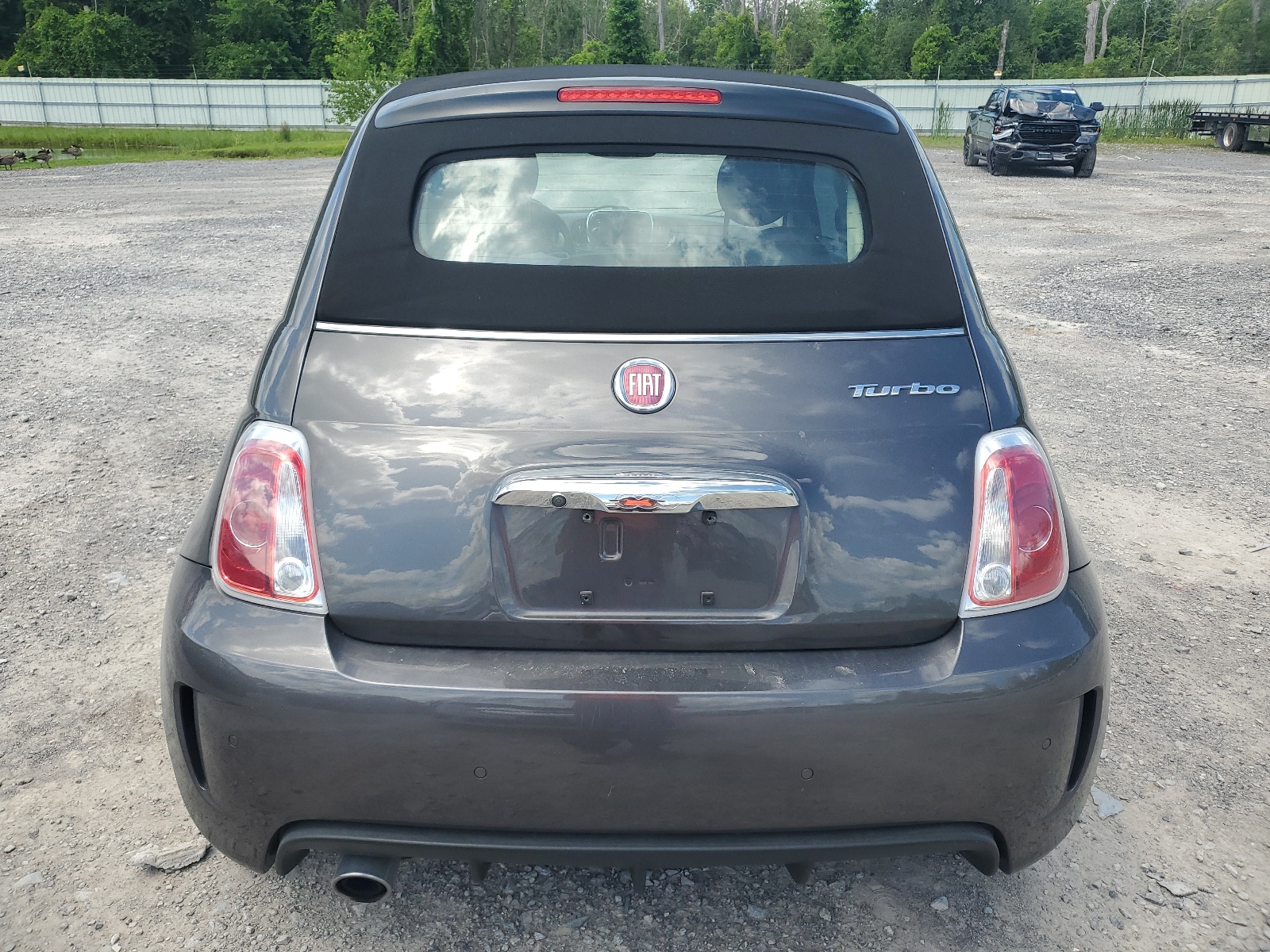 3C3CFFEH7JT377592 2018 Fiat 500 Lounge