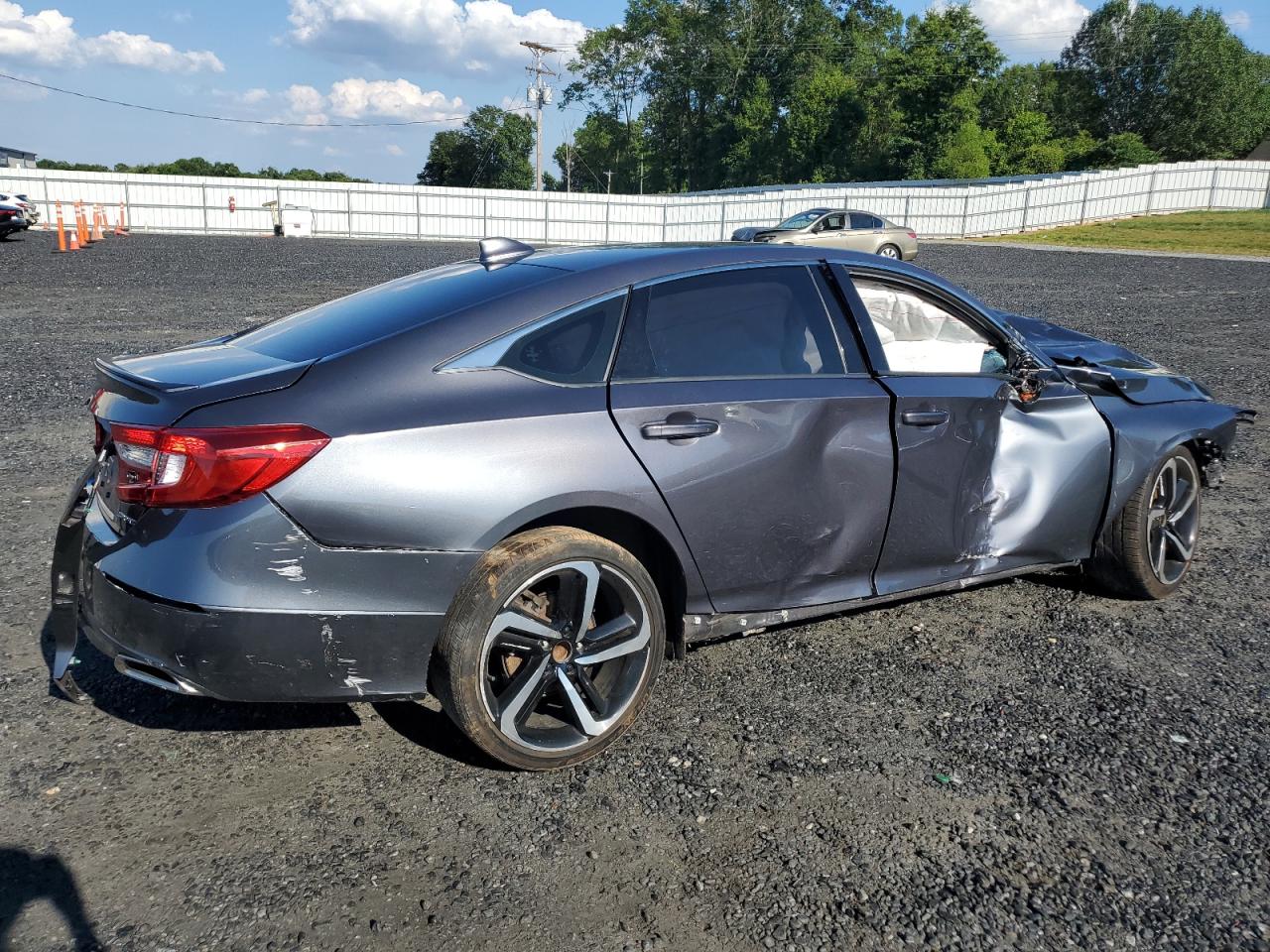 2018 Honda Accord Sport VIN: 1HGCV1F3XJA259162 Lot: 61388924