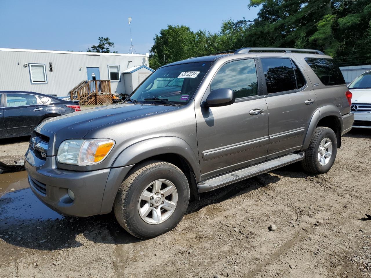 2005 Toyota Sequoia Sr5 VIN: 5TDBT44AX5S238114 Lot: 63612074
