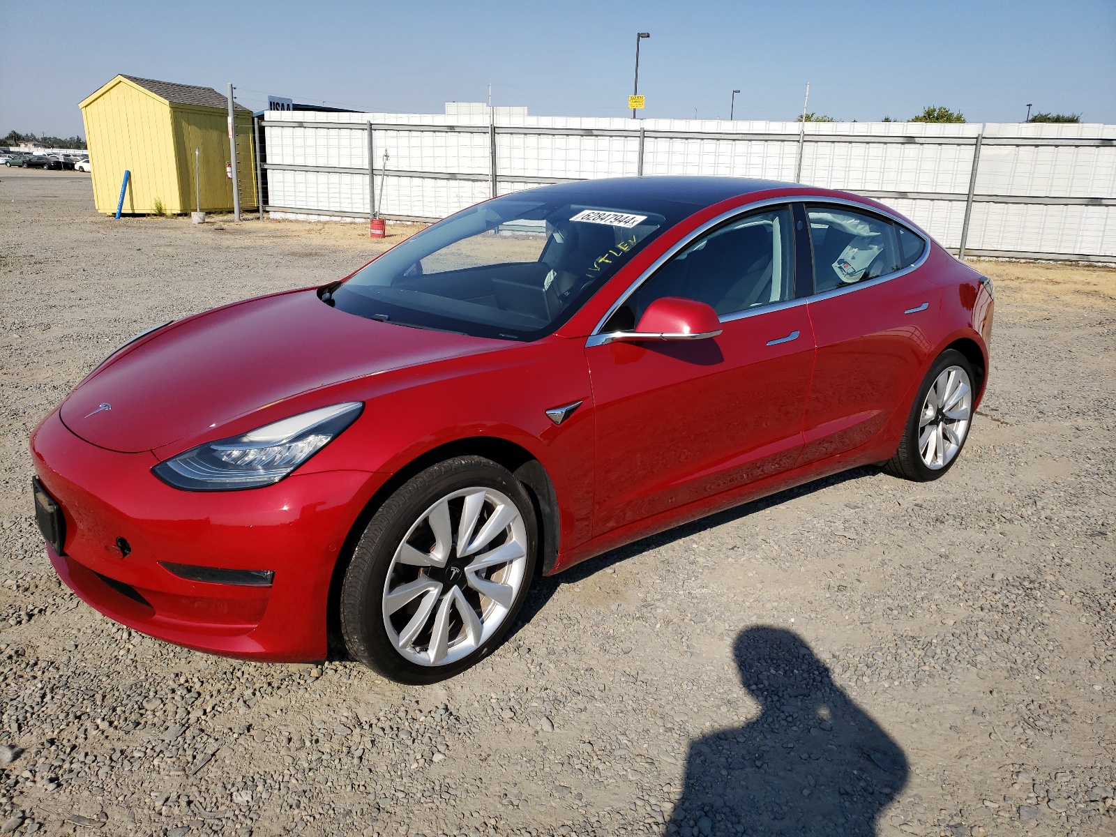 2018 Tesla Model 3 vin: 5YJ3E1EA8JF050444