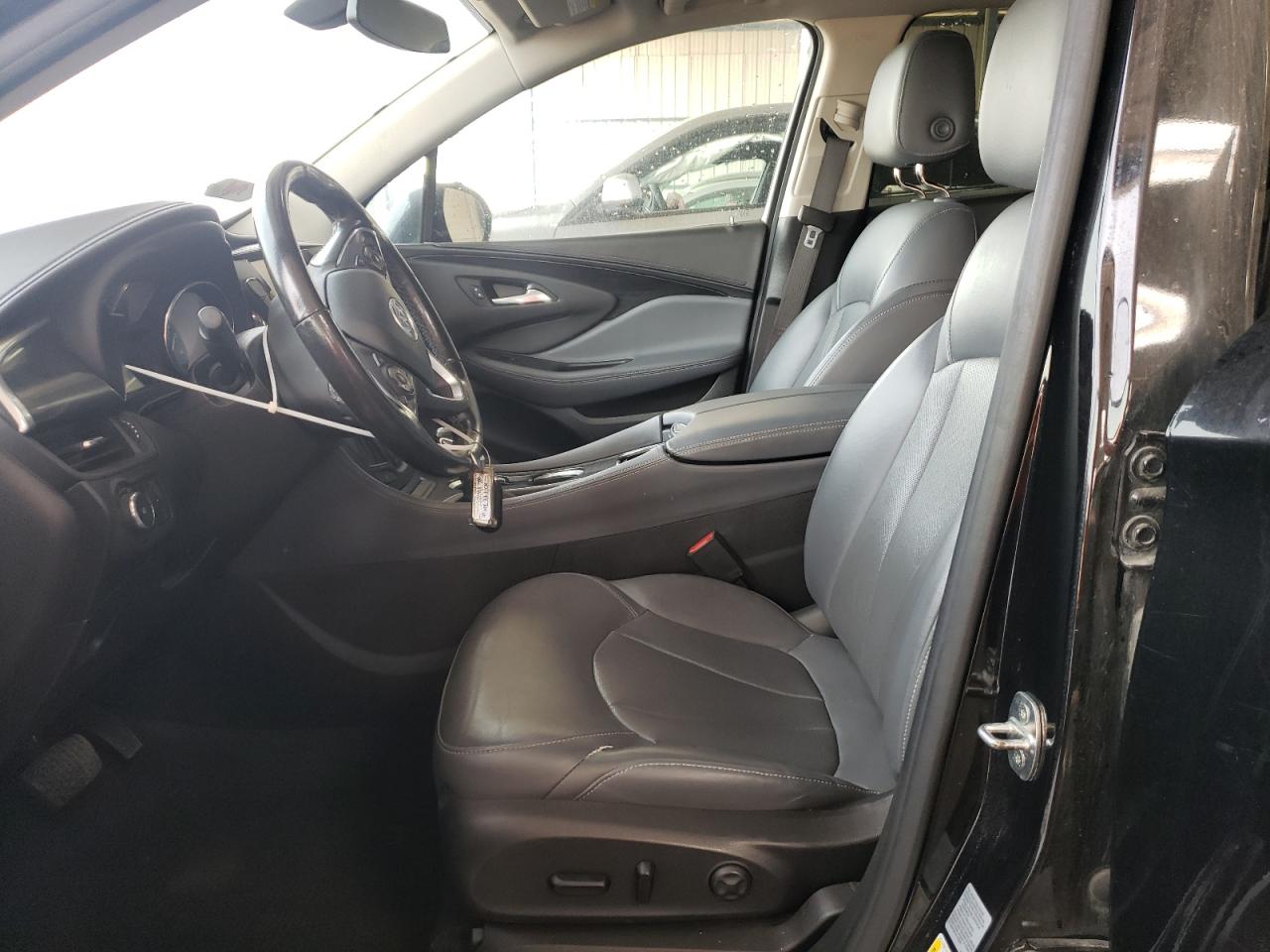 2019 Buick Envision Essence VIN: LRBFX2SAXKD075760 Lot: 64117054