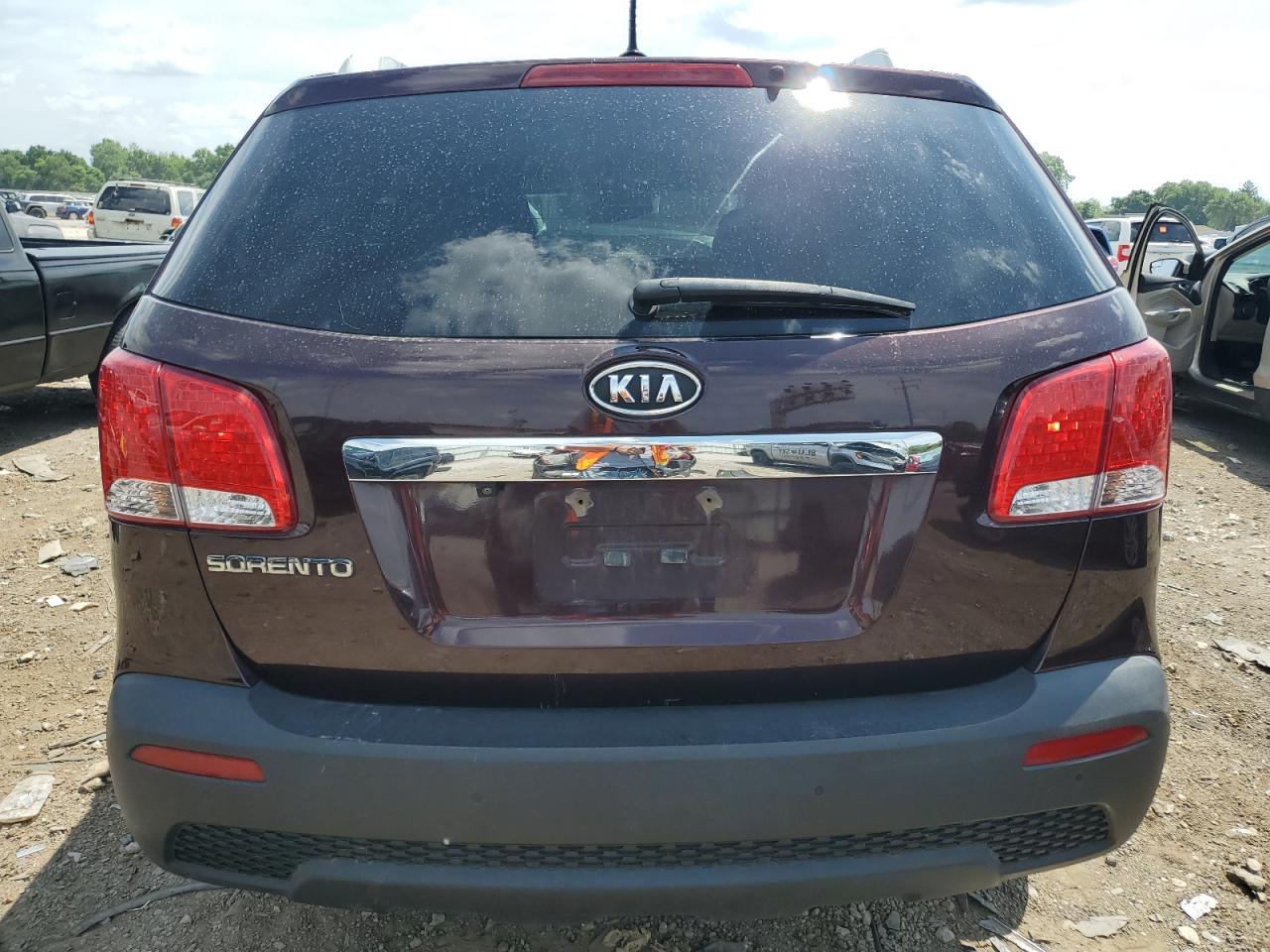 2012 Kia Sorento Base VIN: 5XYKT4A23CG188261 Lot: 61922424