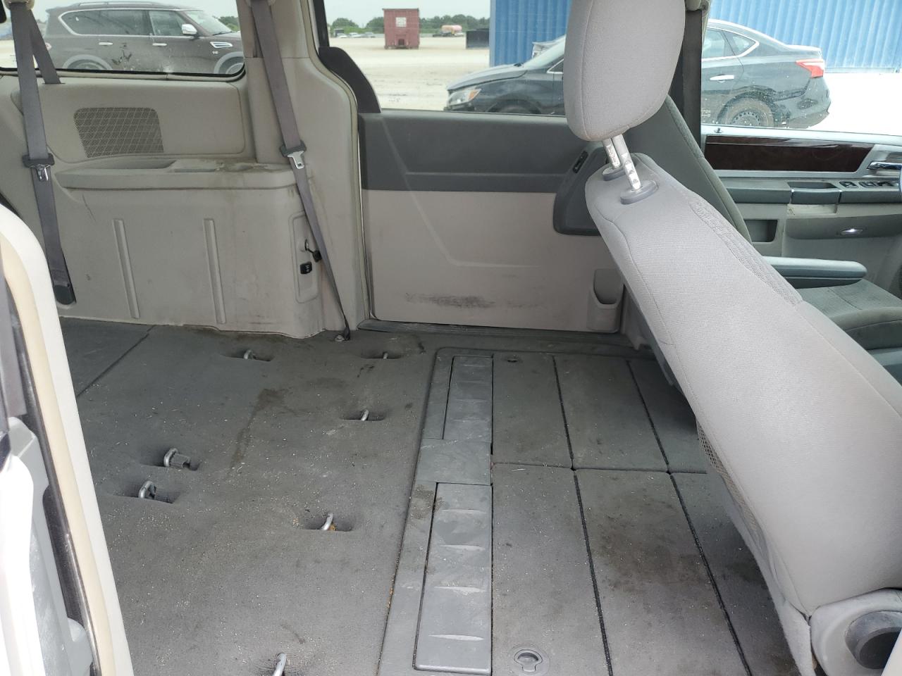 2010 Chrysler Town & Country Touring VIN: 2A4RR5D13AR193629 Lot: 60998404