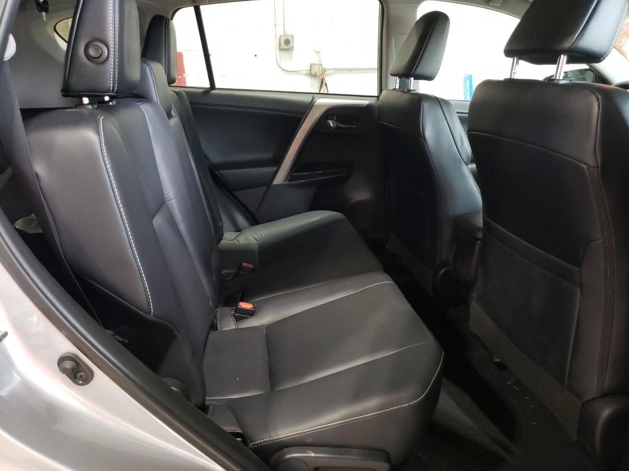 2016 Toyota Rav4 Limited VIN: 2T3DFREV8GW456875 Lot: 64987604