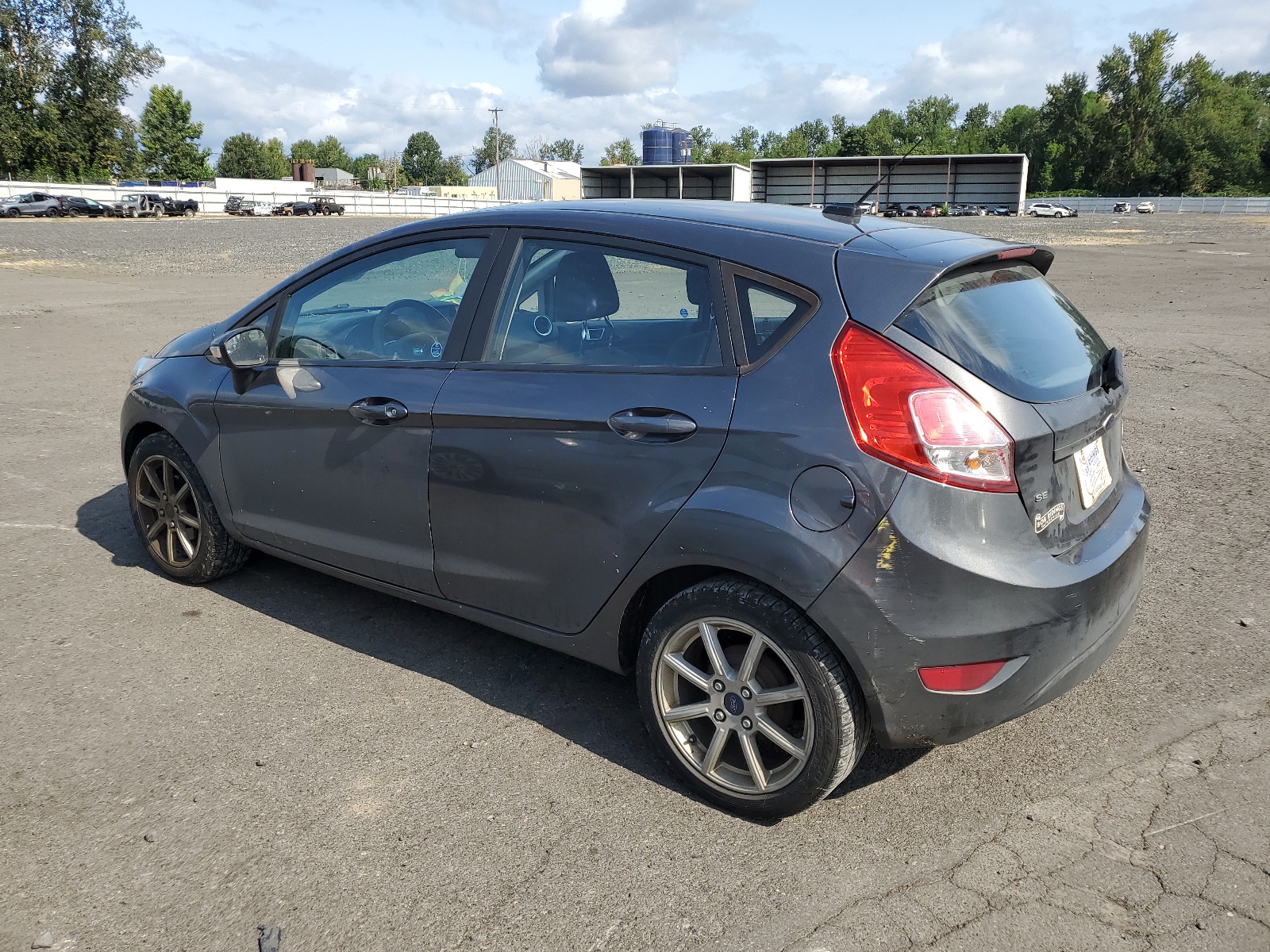 2016 Ford Fiesta Se vin: 3FADP4EJ9GM175012