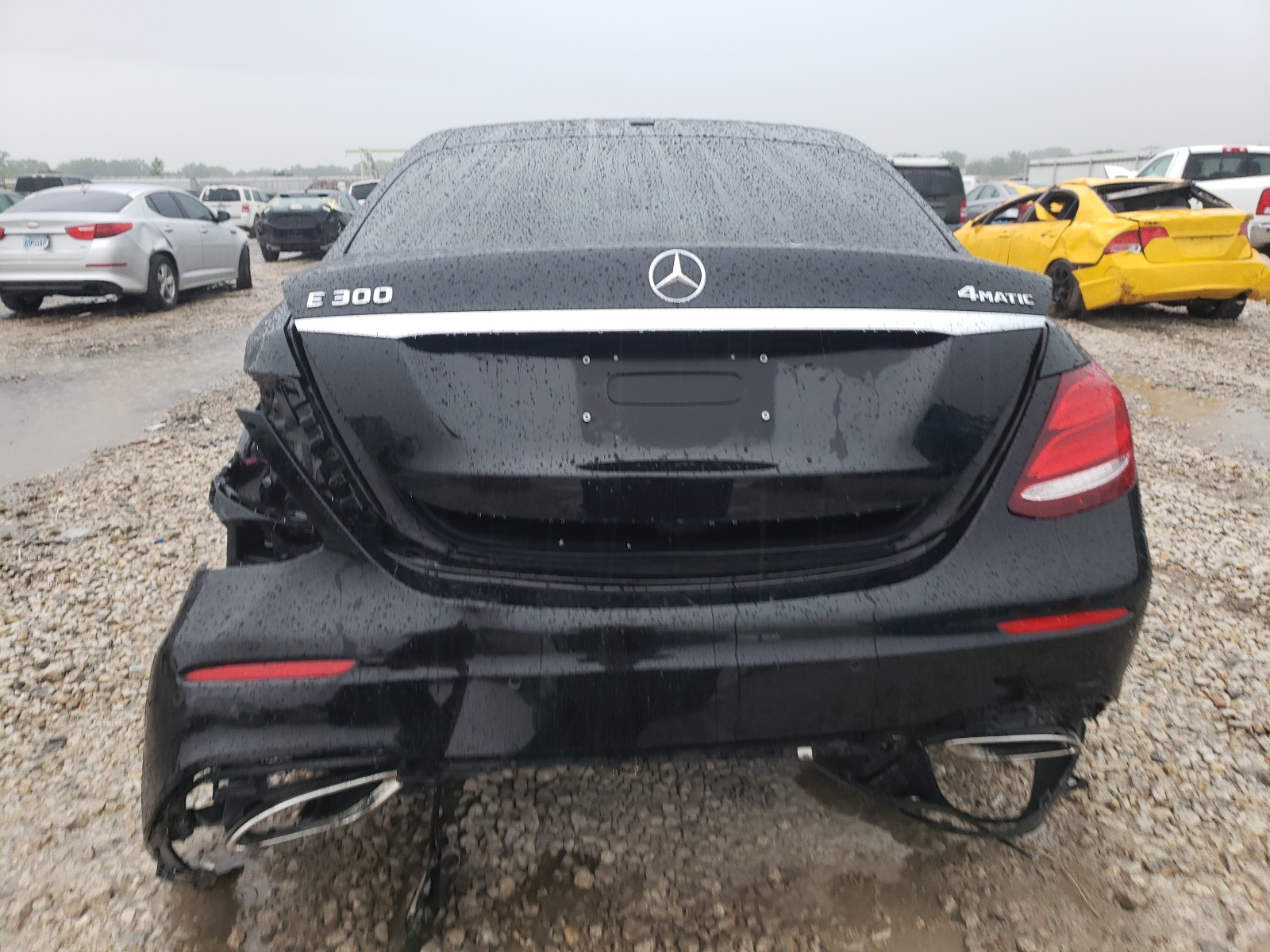 WDDZF4KB7HA038641 2017 Mercedes-Benz E 300 4Matic