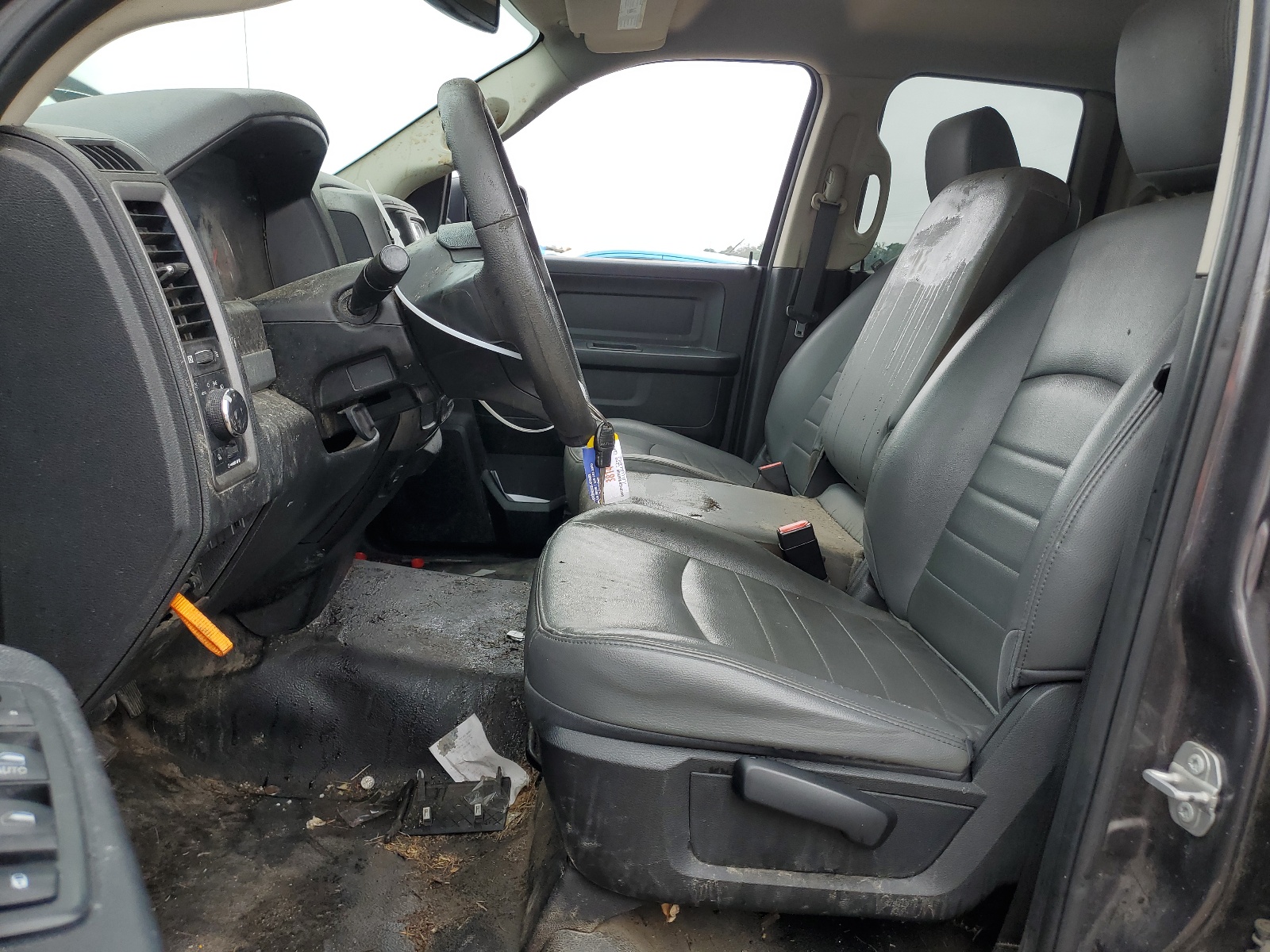 1C6RR6FT2JS322606 2018 Ram 1500 St