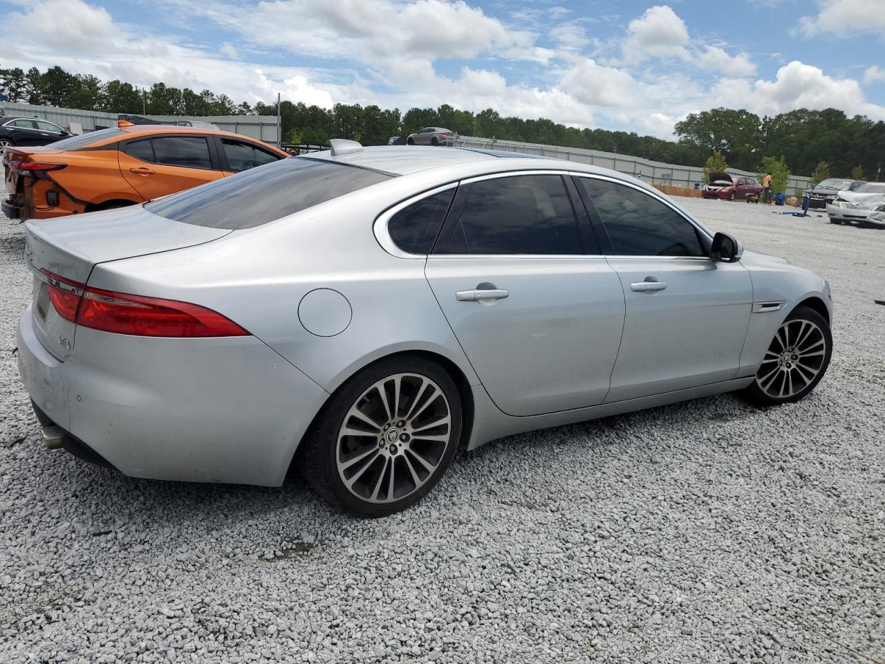 2016 Jaguar Xf Prestige VIN: SAJBK4BV5GCY16358 Lot: 63964774