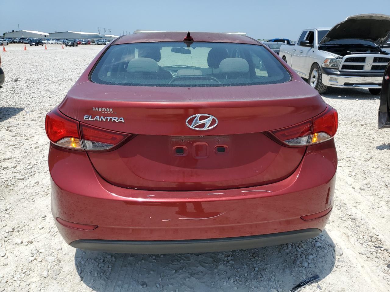 2016 Hyundai Elantra Se VIN: 5NPDH4AE0GH775505 Lot: 63265164