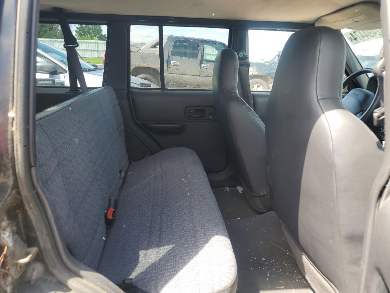 2001 Jeep Cherokee Sport VIN: 1J4FF48SX1L536082 Lot: 62494474