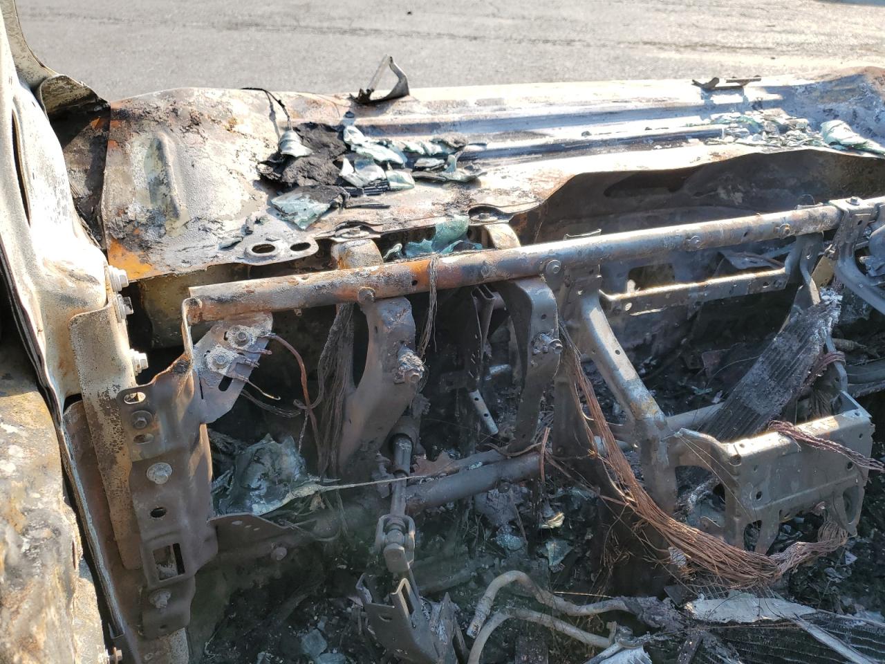 2018 Ford Escape Se VIN: 1FMCU9GD2JUD07786 Lot: 63829324