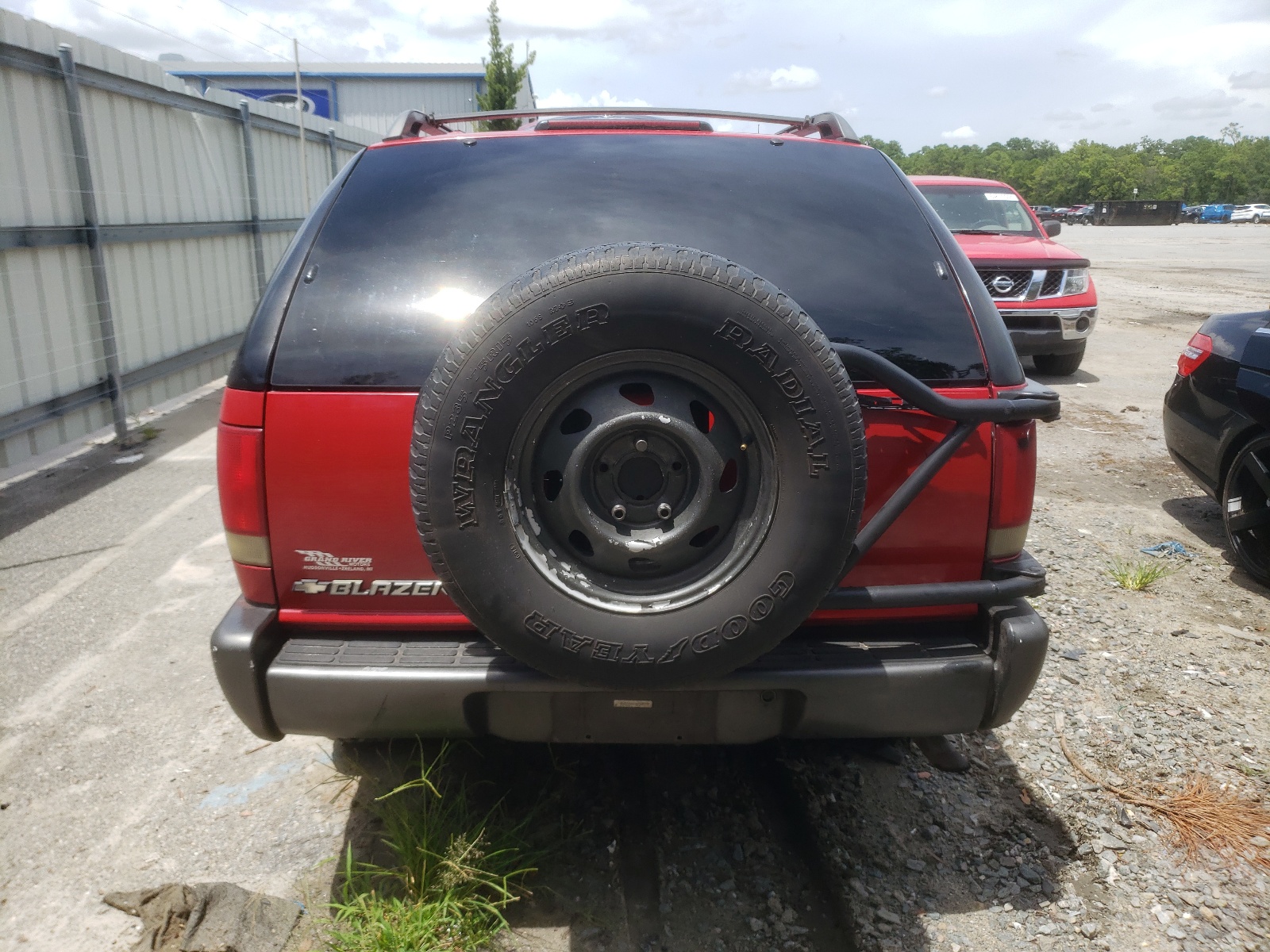 1GNCT18W9VK194324 1997 Chevrolet Blazer