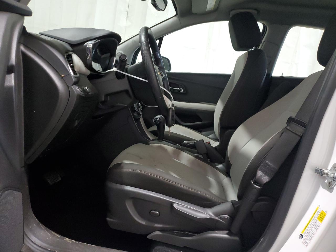 2020 Chevrolet Trax Ls VIN: KL7CJKSBXLB335468 Lot: 63525964