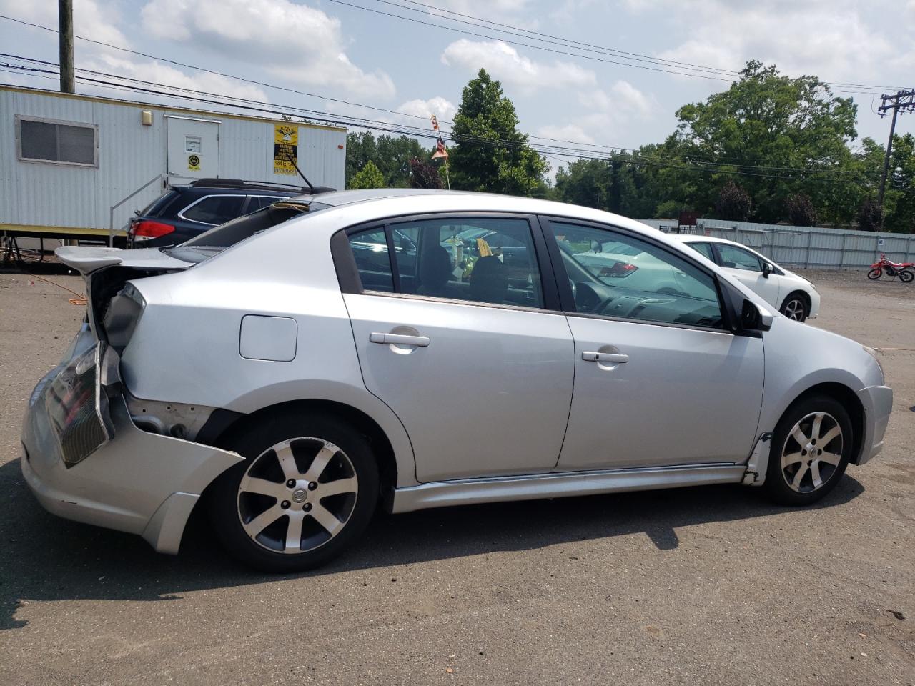2012 Nissan Sentra - Image 3
