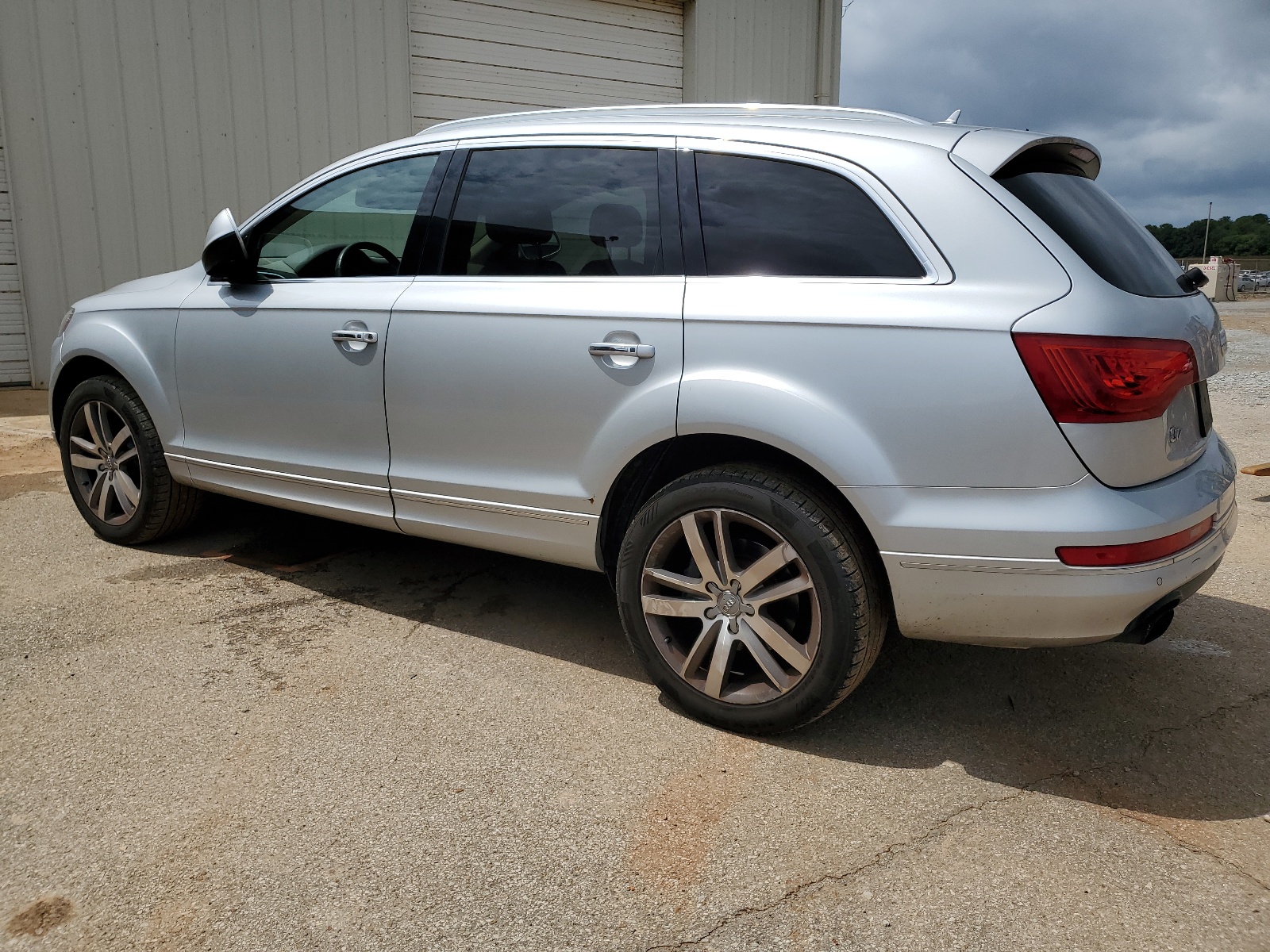 2014 Audi Q7 Premium Plus vin: WA1LGAFE5ED018702