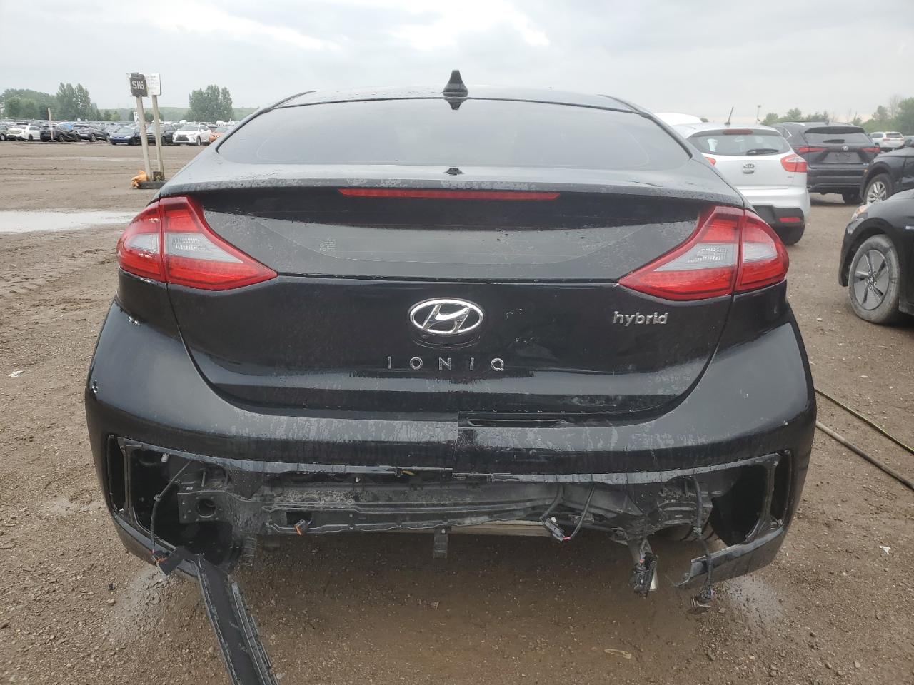 2018 Hyundai Ioniq Limited VIN: KMHC05LC8JU070576 Lot: 62648614