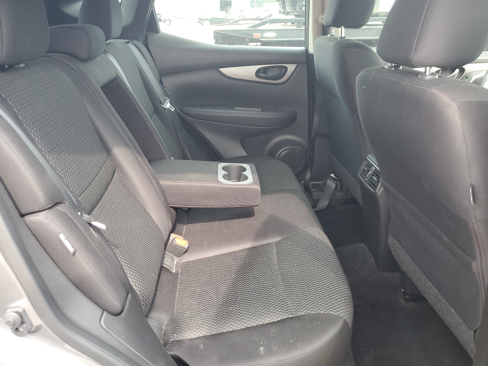 JN1BJ1CW2LW644065 2020 Nissan Rogue Sport S