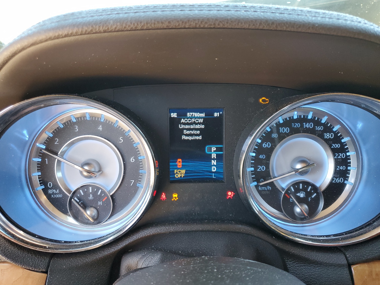 2C3CCAKG1EH328409 2014 Chrysler 300C