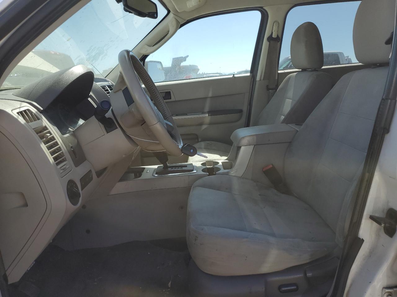 2011 Ford Escape Xlt VIN: 1FMCU0DG2BKC17819 Lot: 64707154