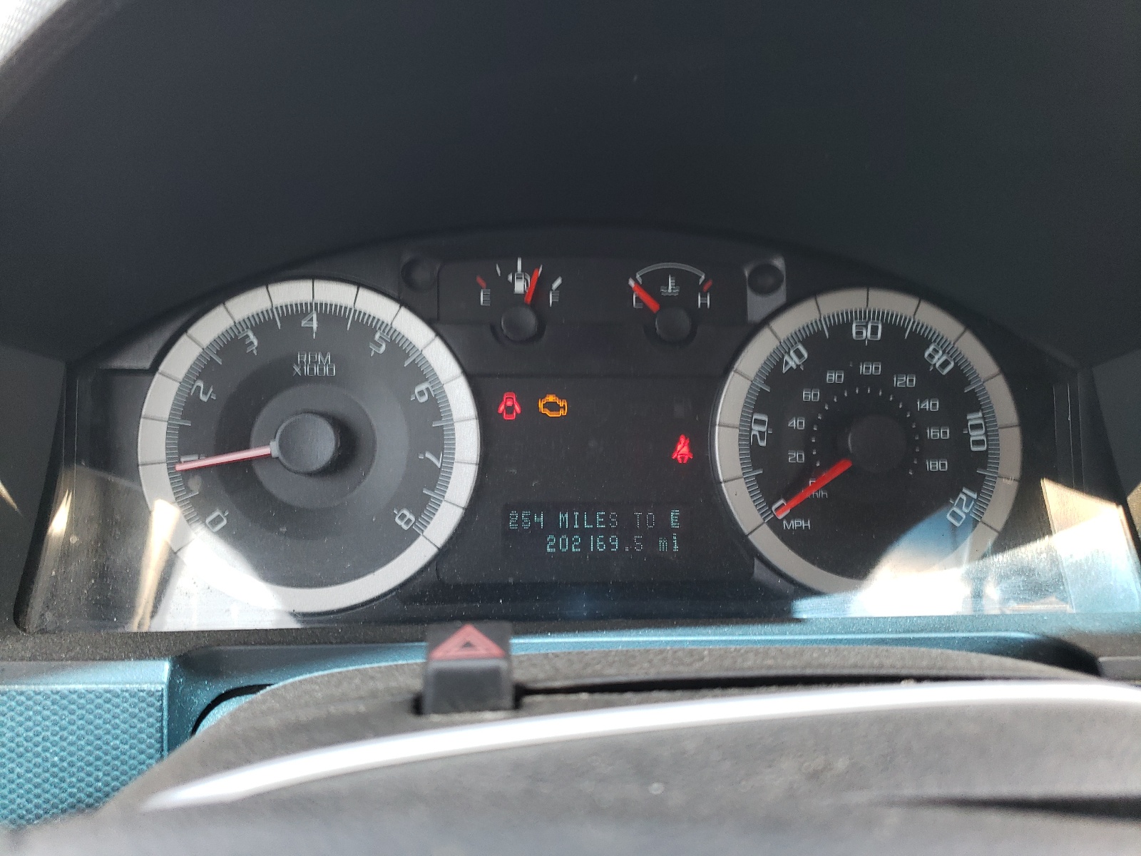 1FMCU041X8KB03202 2008 Ford Escape Limited