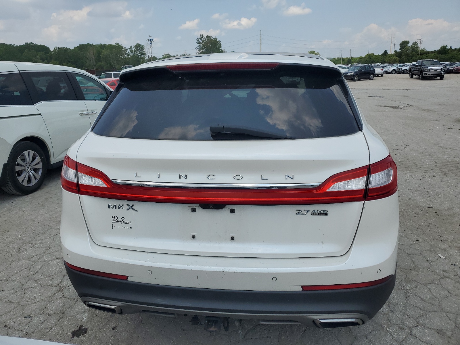 2LMTJ8LP7GBL46332 2016 Lincoln Mkx Reserve