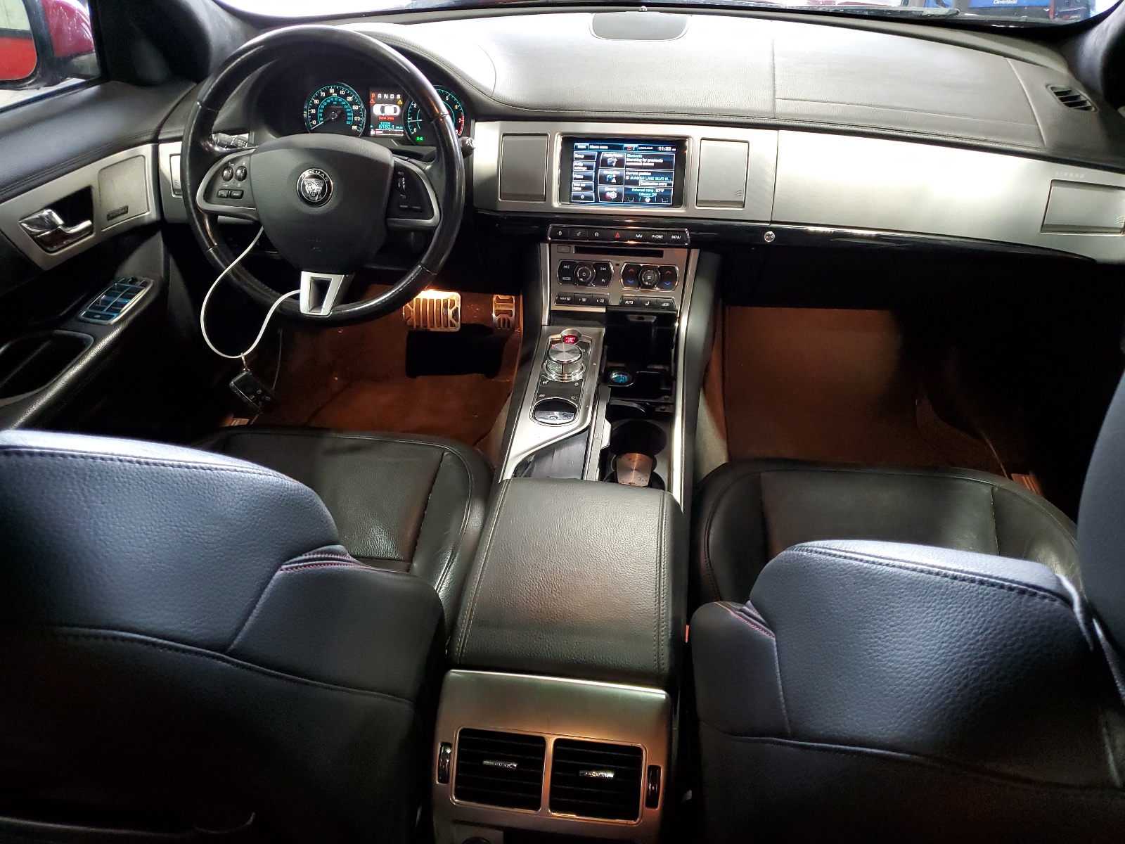 SAJWJ0FF2F8U68875 2015 Jaguar Xf 3.0 Sport Awd