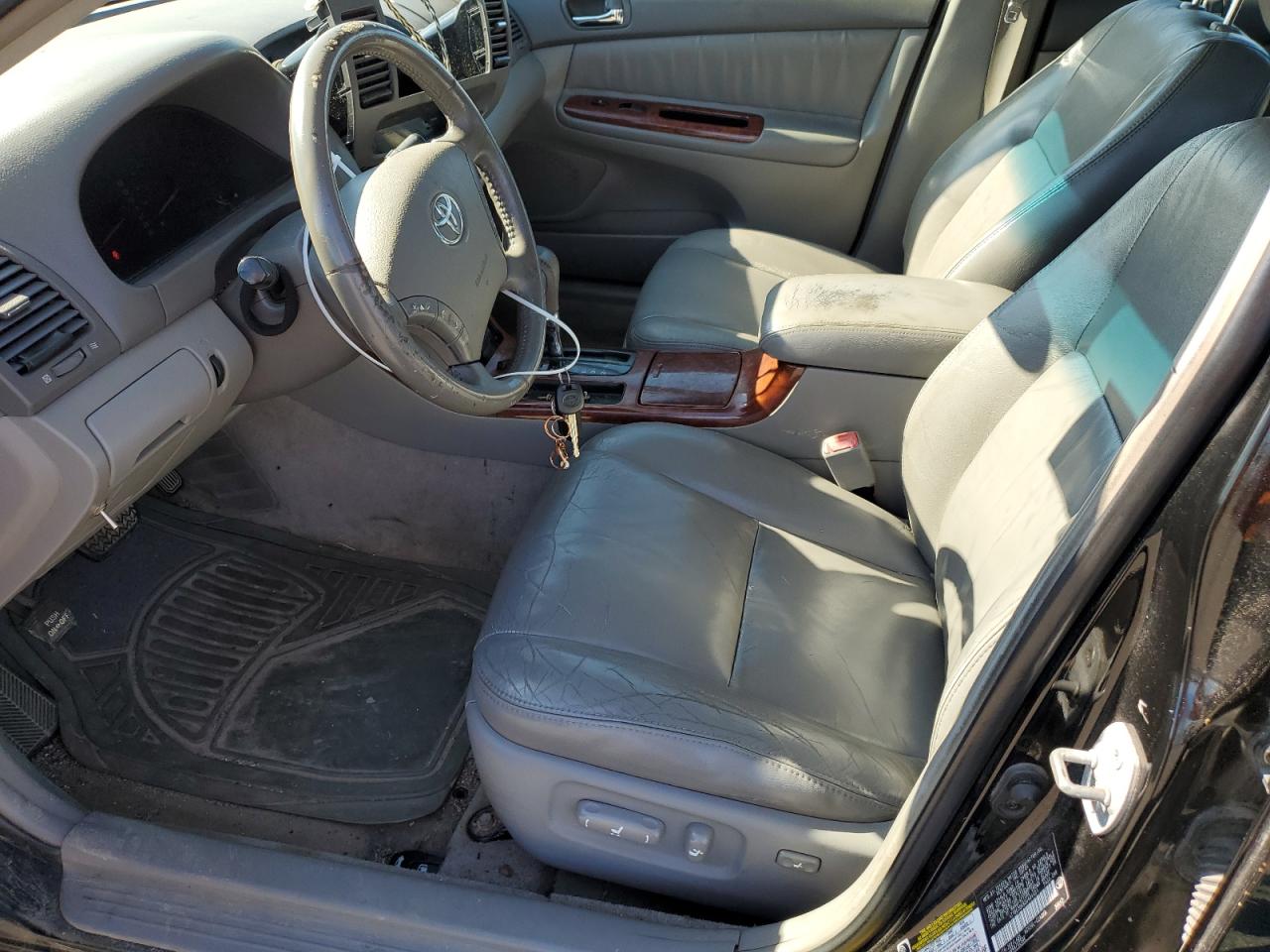 2005 Toyota Camry Le VIN: 4T1BE30K85U404401 Lot: 61396364