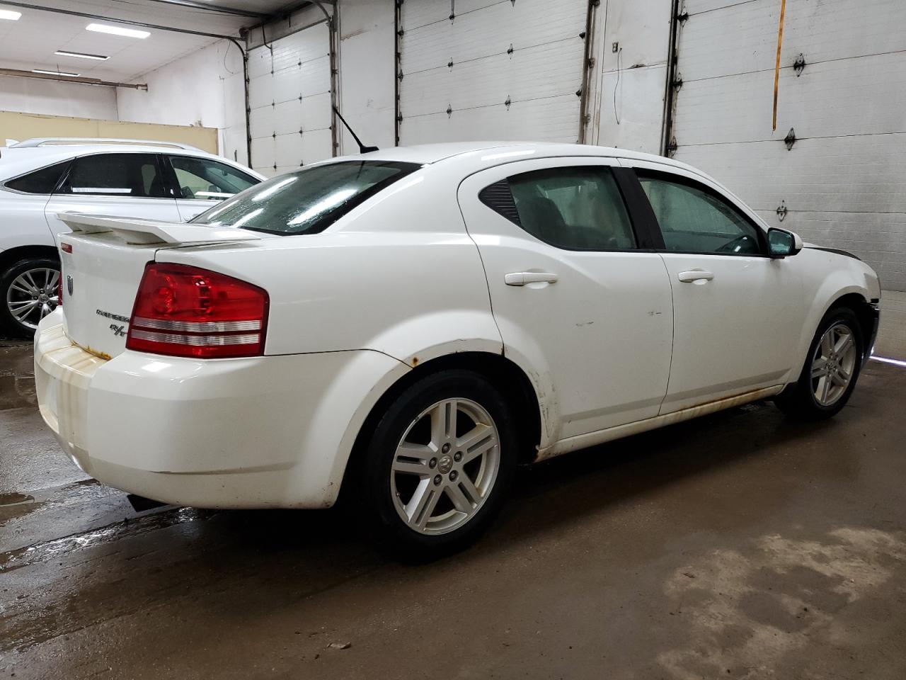 2010 Dodge Avenger - Image 3