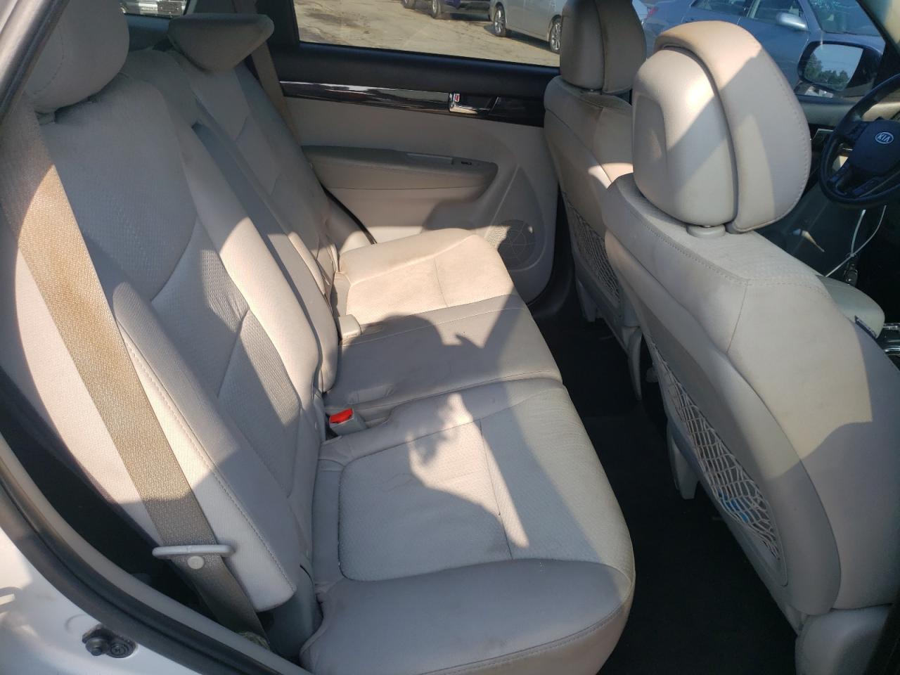 2012 Kia Sorento Base VIN: 5XYKT3A65CG241054 Lot: 62759594