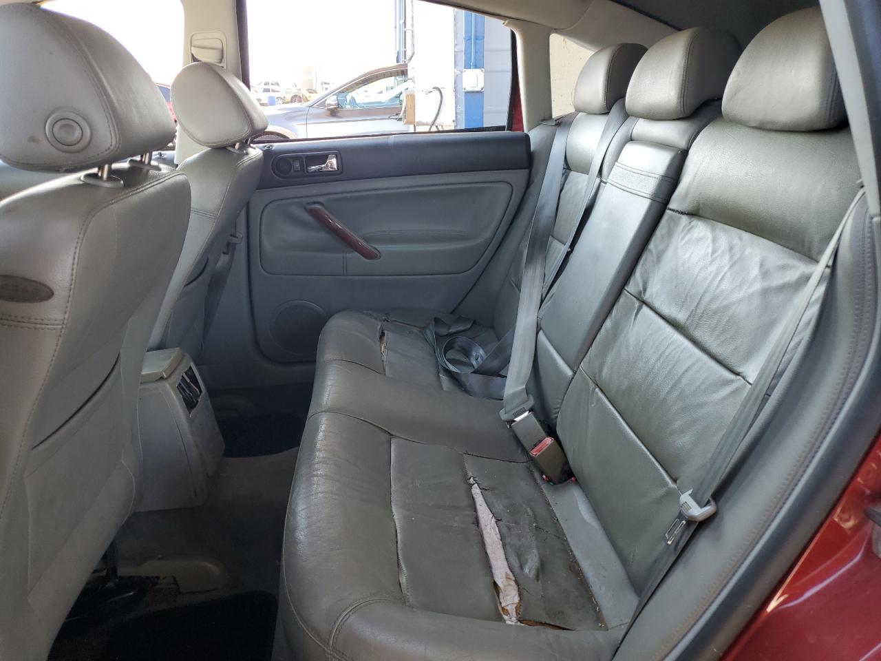 2003 Volkswagen Passat Glx VIN: WVWRH63B83P194417 Lot: 64011604