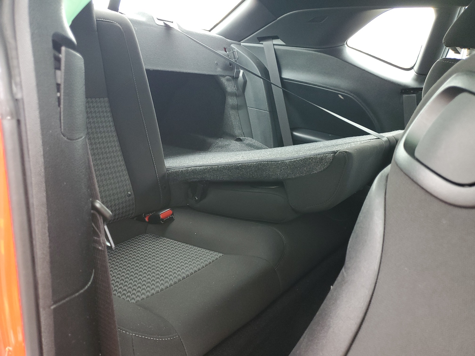 2C3CDZJG2LH195024 2020 Dodge Challenger Gt