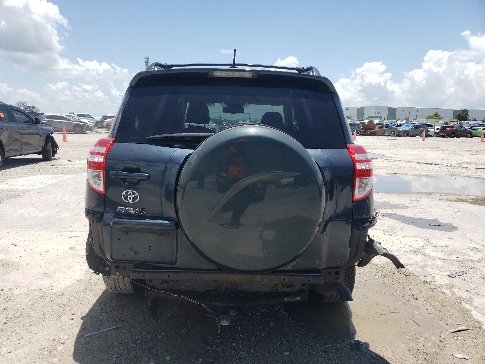 2T3ZF4DV7BW063520 2011 Toyota Rav4