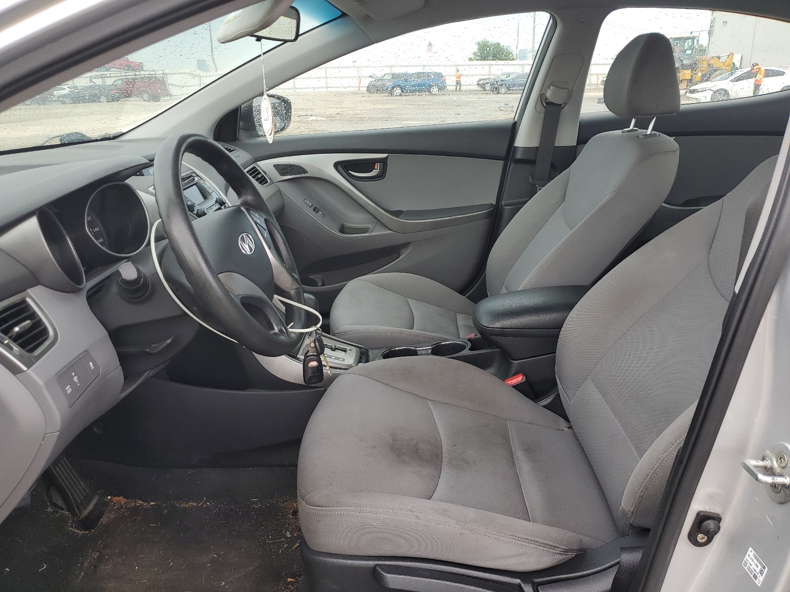 KMHDH4AE4DU719175 2013 Hyundai Elantra Gls